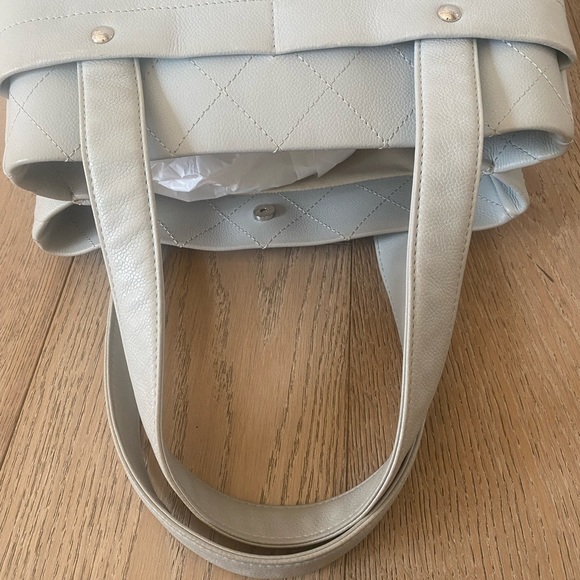 Chanel Coco Mark Caviar Skin Tote Bag Gray/Silver with silver hardware - Picture 10 of 15